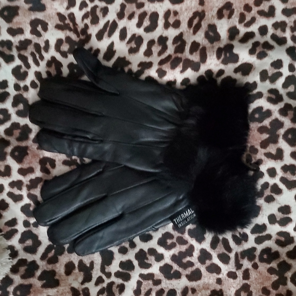 *NIP* Alpine Swiss Gloves - Picture 12 of 16